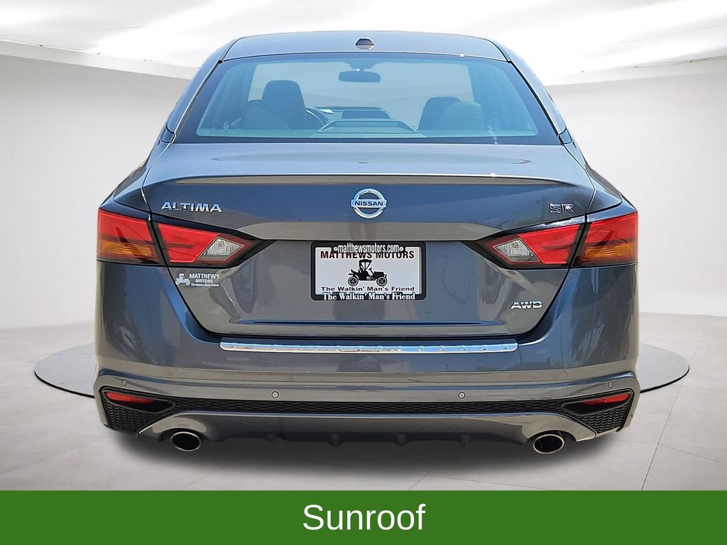 Used 2020 Nissan Altima 2.5 SR w/ Premium Package AWD/4WD image 6