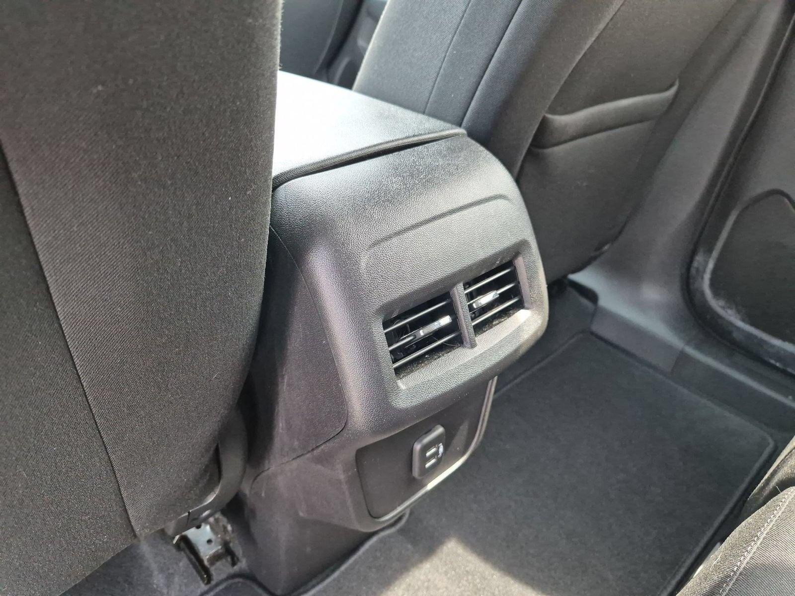 Certified 2024 Chevrolet Equinox LT AWD/4WD image 20