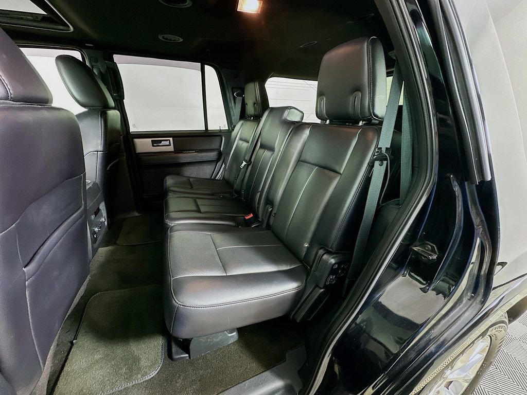 Used 2017 Ford Expedition Limited image 30
