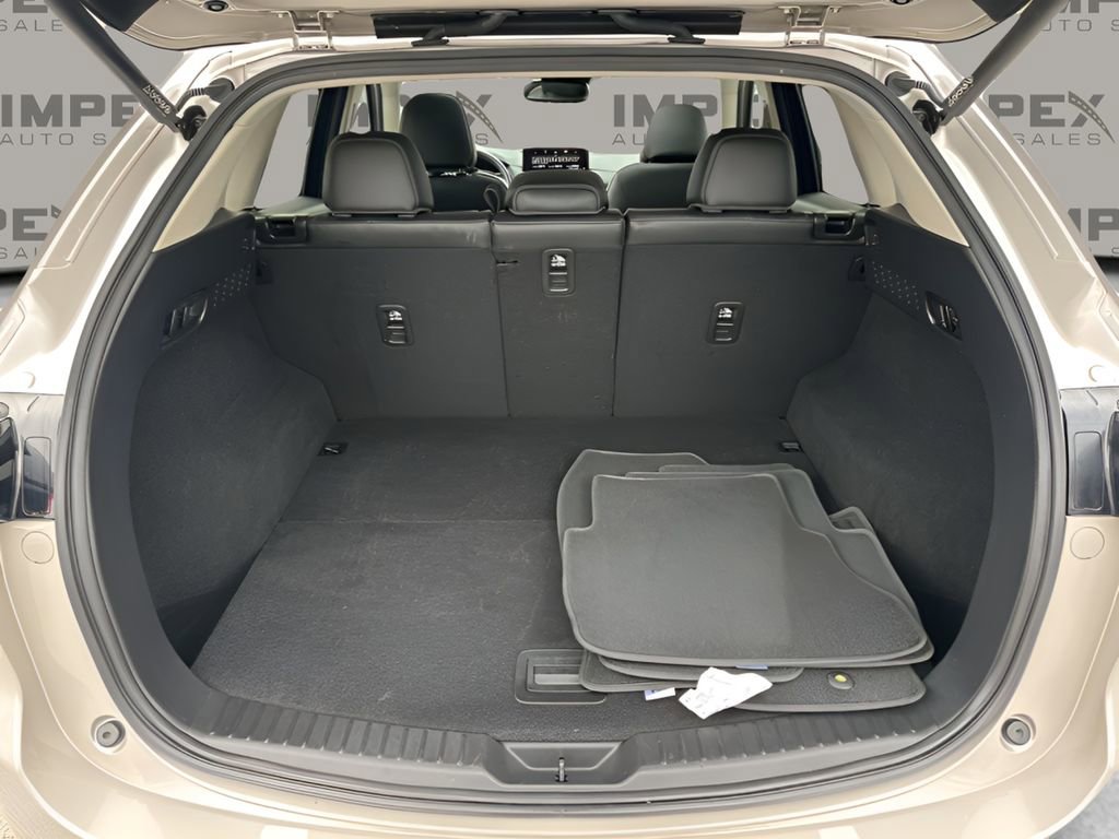 Used 2025 MAZDA CX-5 AWD 2.5 S w/ Preferred Package image 29