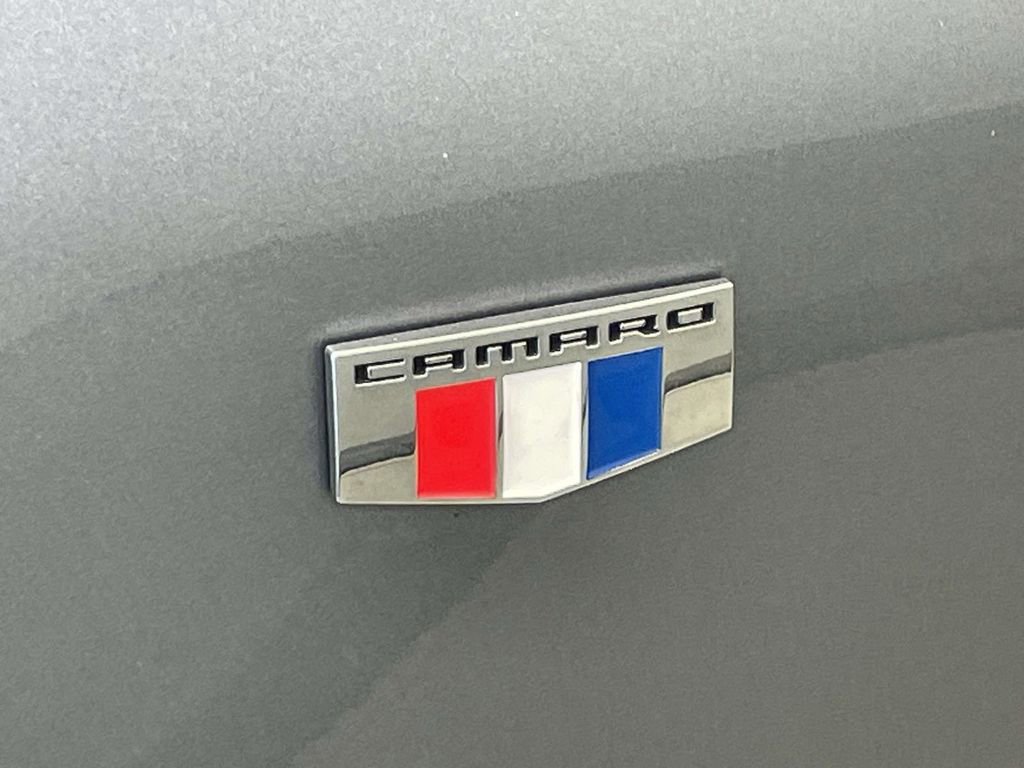 Used 2022 Chevrolet Camaro SS RWD image 10