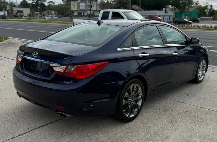 Used 2012 Hyundai Sonata SE w/ Navigation & Sunroof Pkg image 4