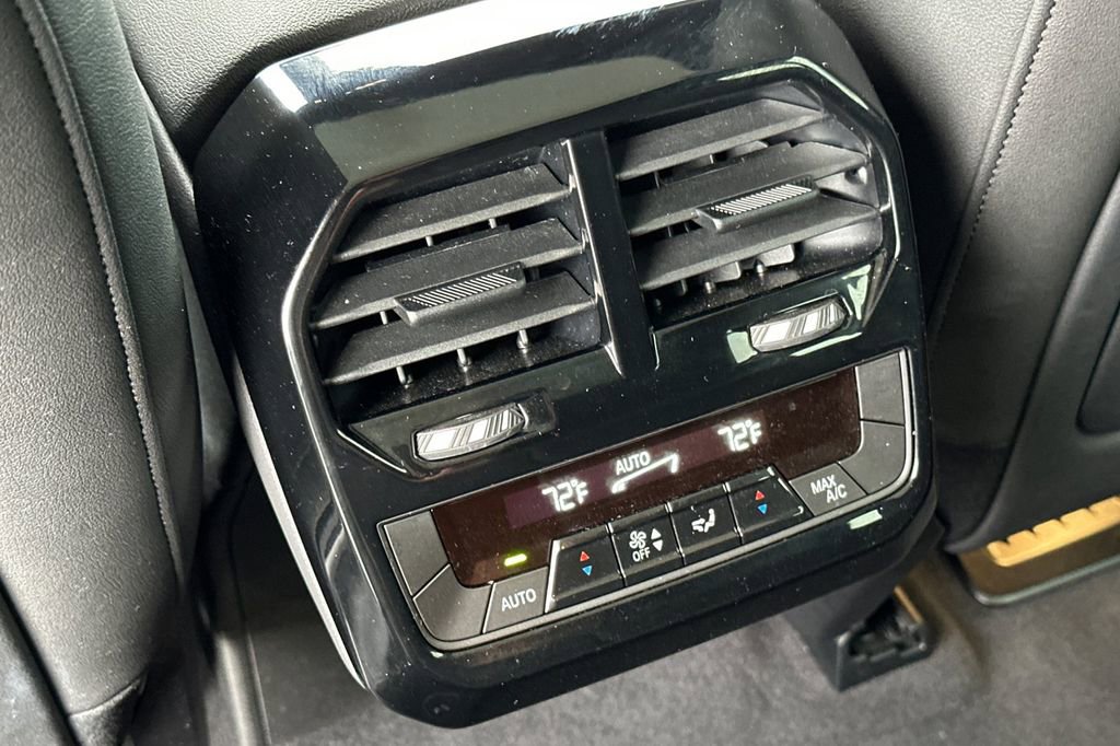 Used 2023 BMW iX xDrive50 w/ Convenience Package image 13