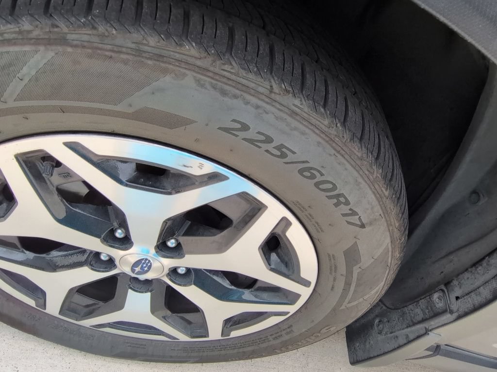 Used 2024 Subaru Forester Premium AWD/4WD image 3
