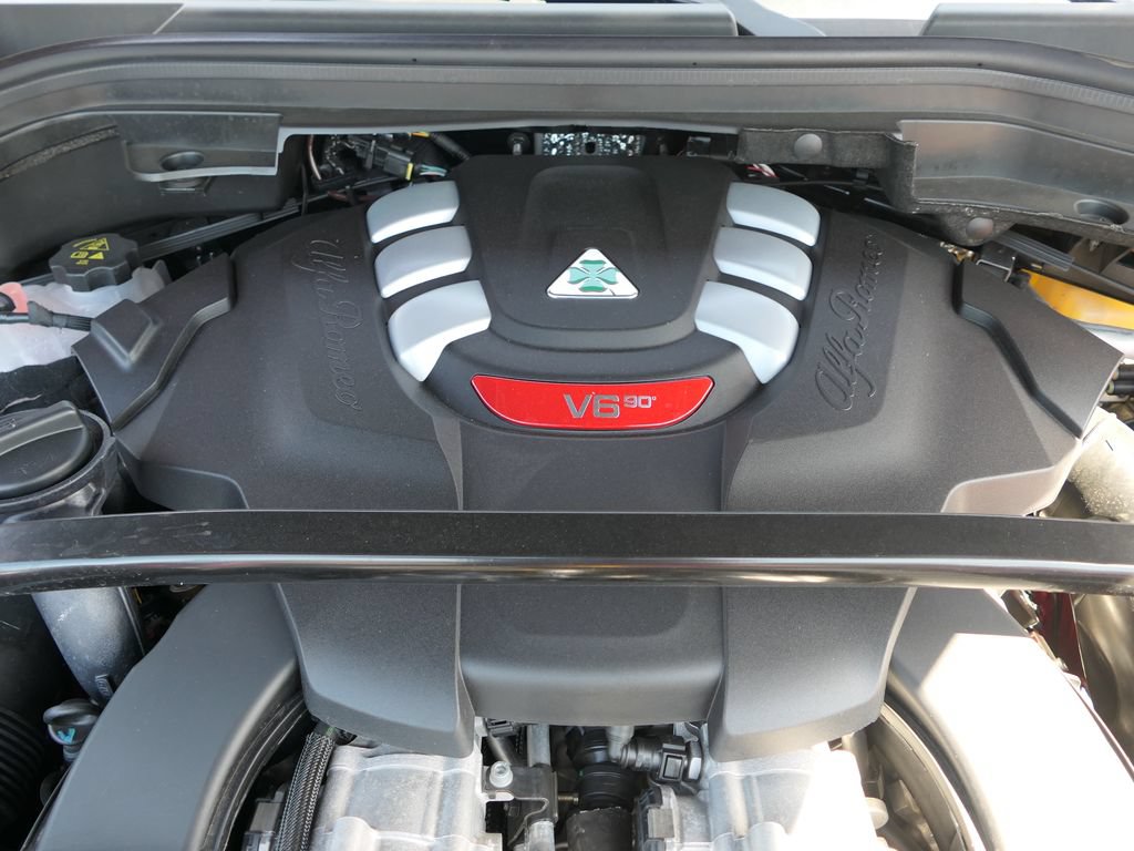 Used 2024 Alfa Romeo Stelvio Quadrifoglio w/ Active Assist Plus Package AWD/4WD image 26