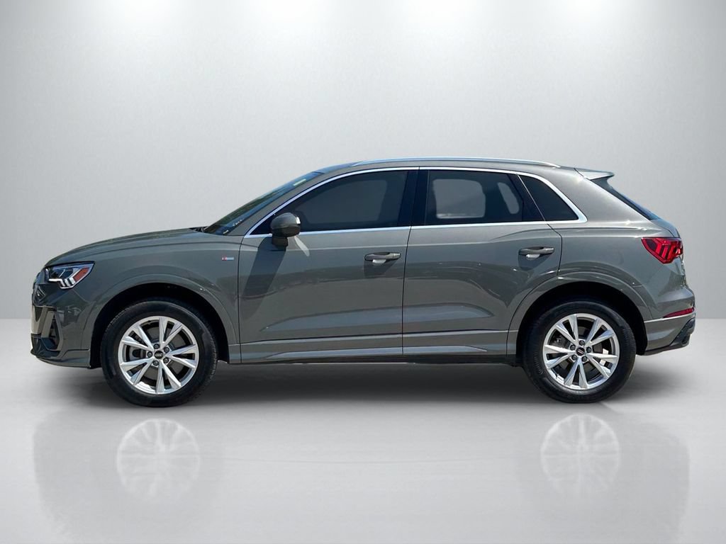 Used 2025 Audi Q3 2.0T Premium Plus w/ Premium Plus Package AWD/4WD image 8