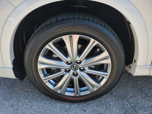 Used 2023 MAZDA CX-5 Signature image 10