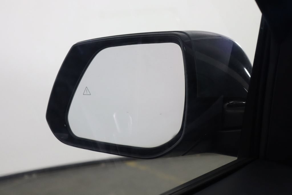 Used 2023 Kia Niro Wind FWD image 40