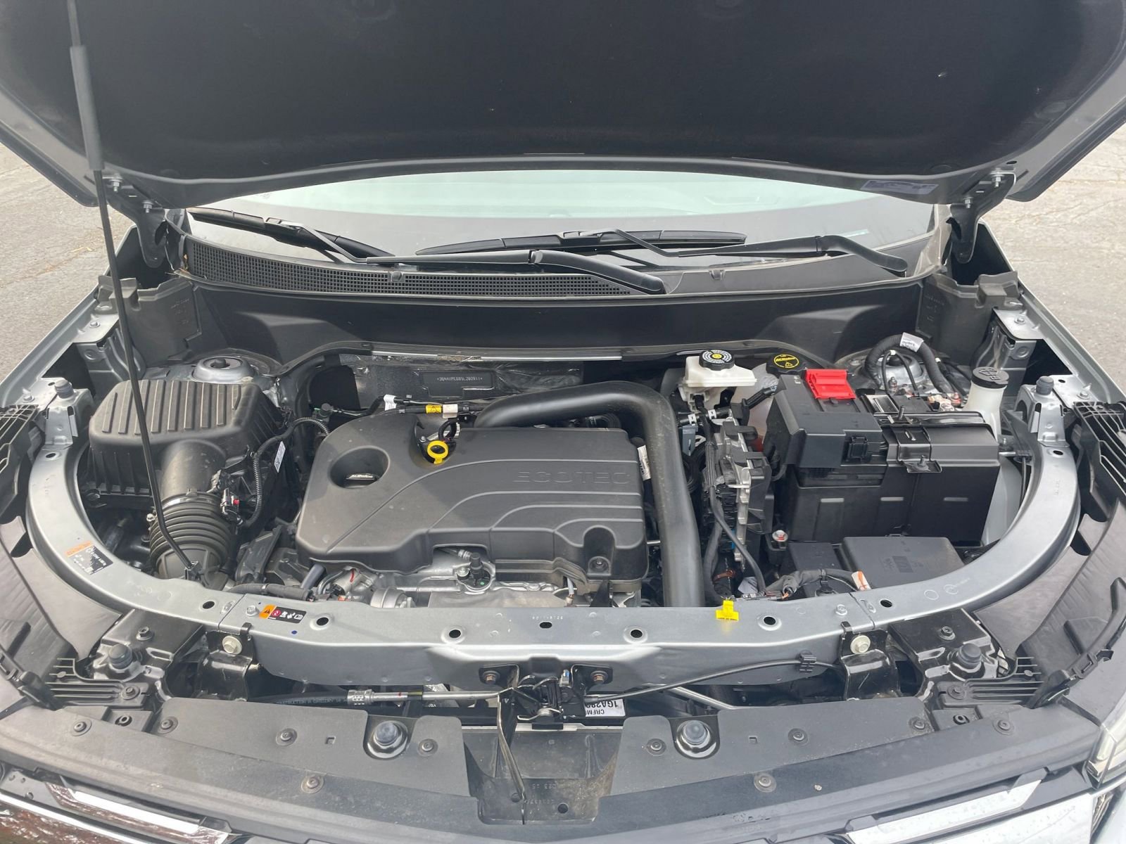 Used 2025 Chevrolet Equinox LT image 28