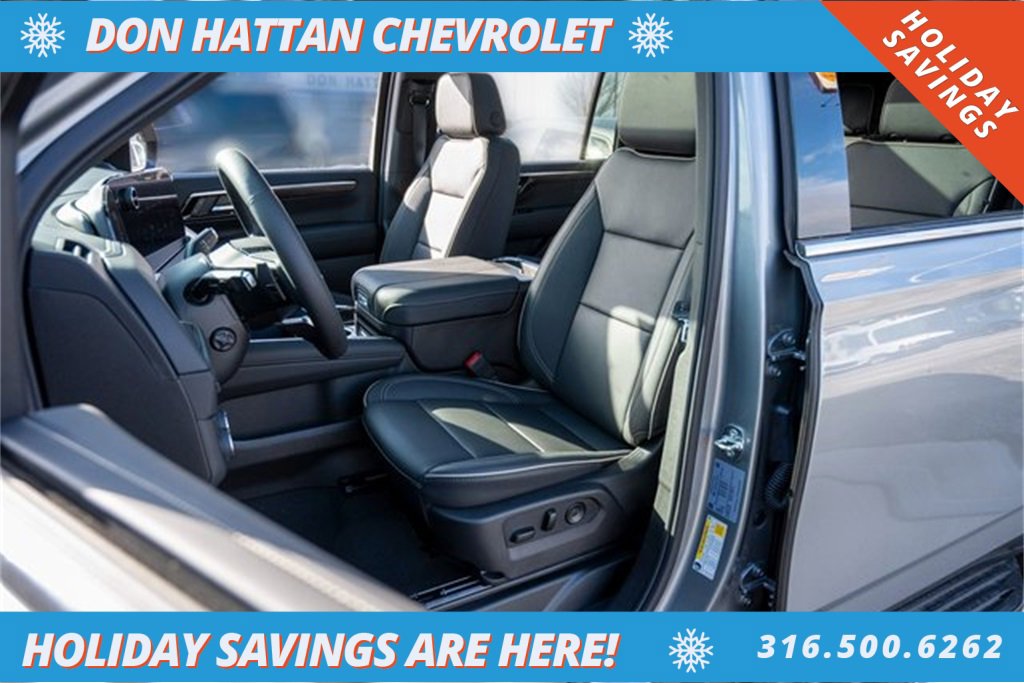 New 2025 Chevrolet Suburban Premier w/ Sun And Tow Package image 4