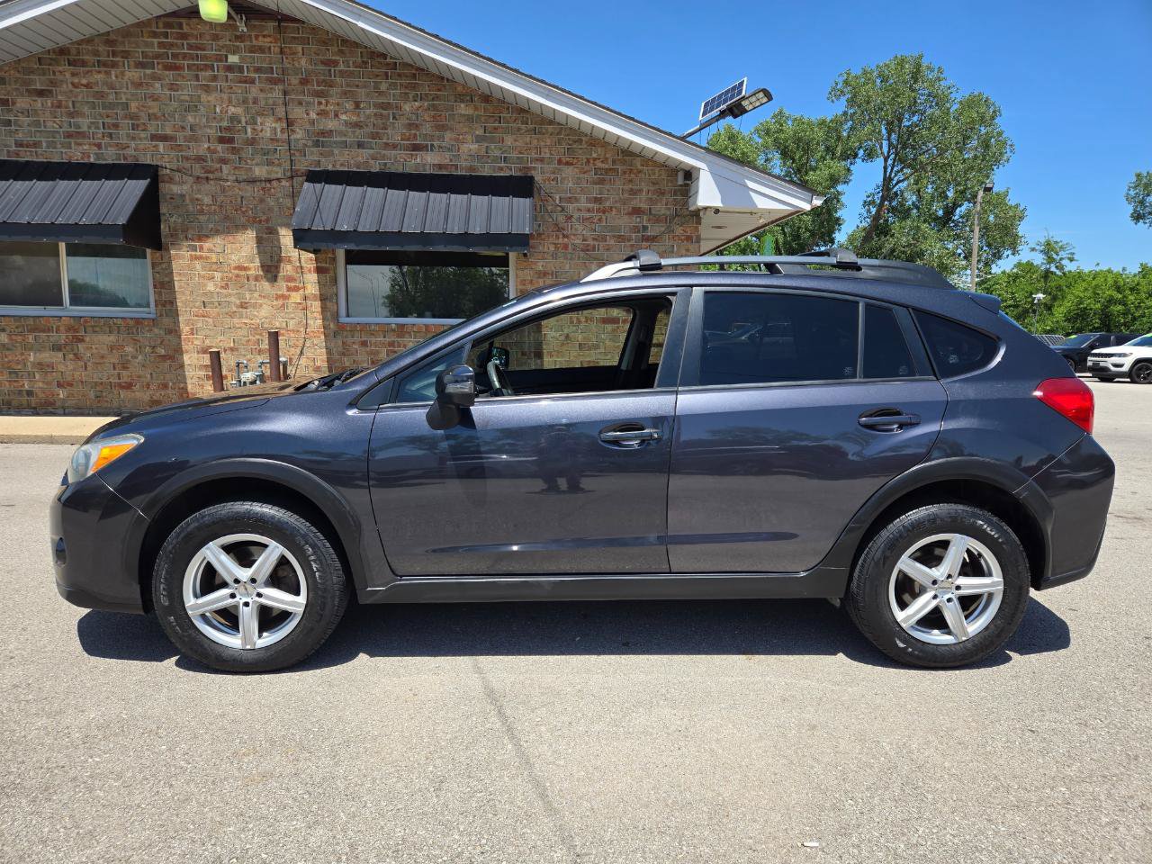 Used 2015 Subaru Crosstrek 2.0i Limited AWD/4WD image 8