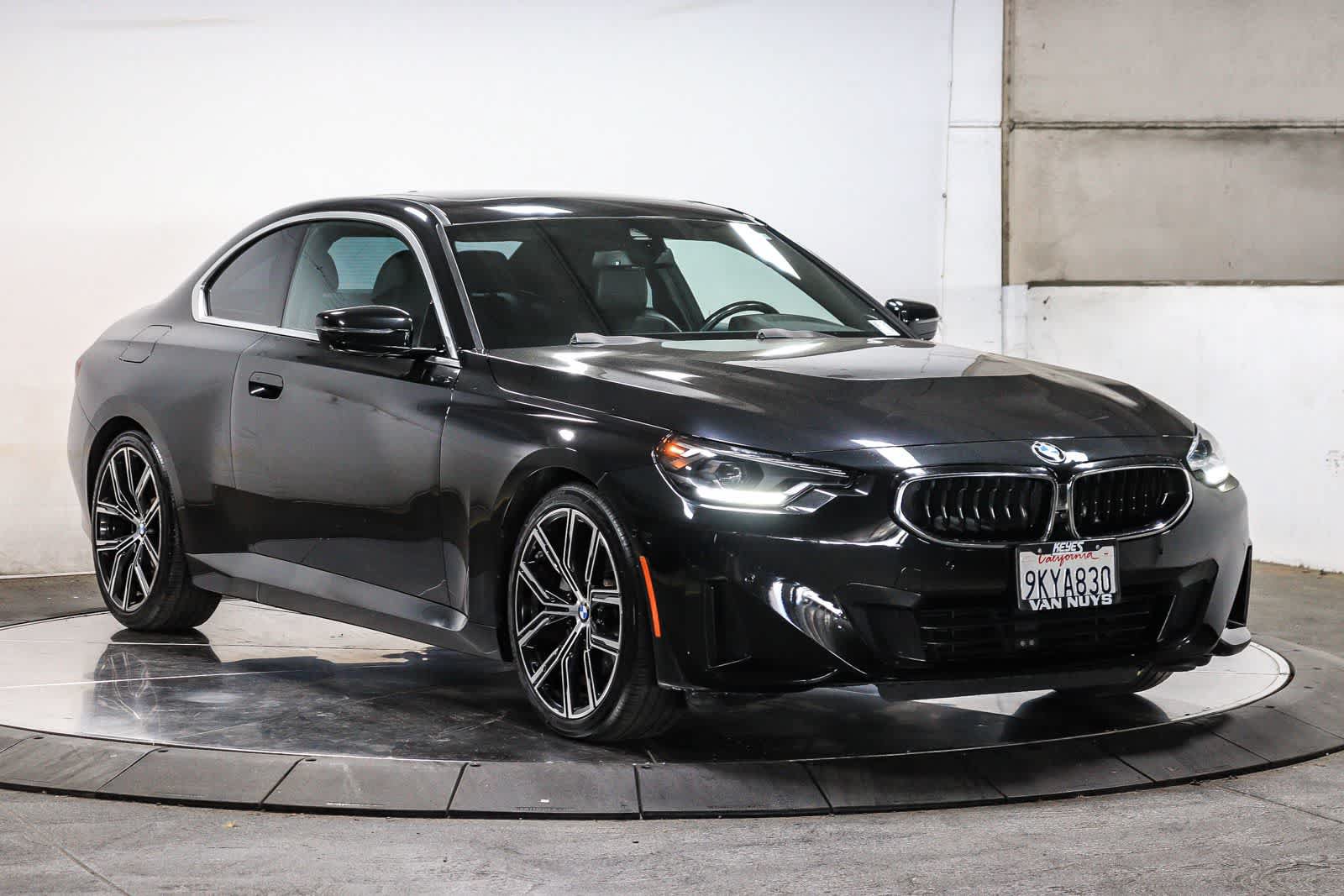 Used 2022 BMW 230i Coupe w/ Convenience Package RWD image 5