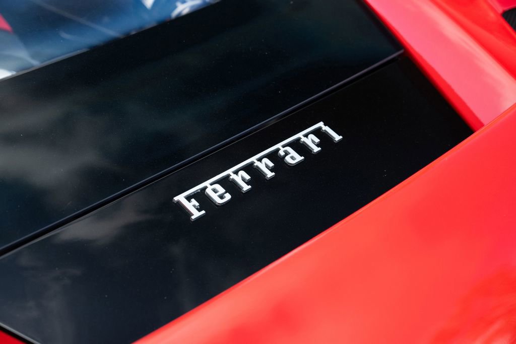 Used 2022 Ferrari F8 Tributo image 20