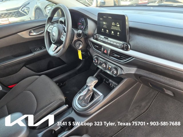 Certified 2021 Kia Forte Sedan FWD image 11