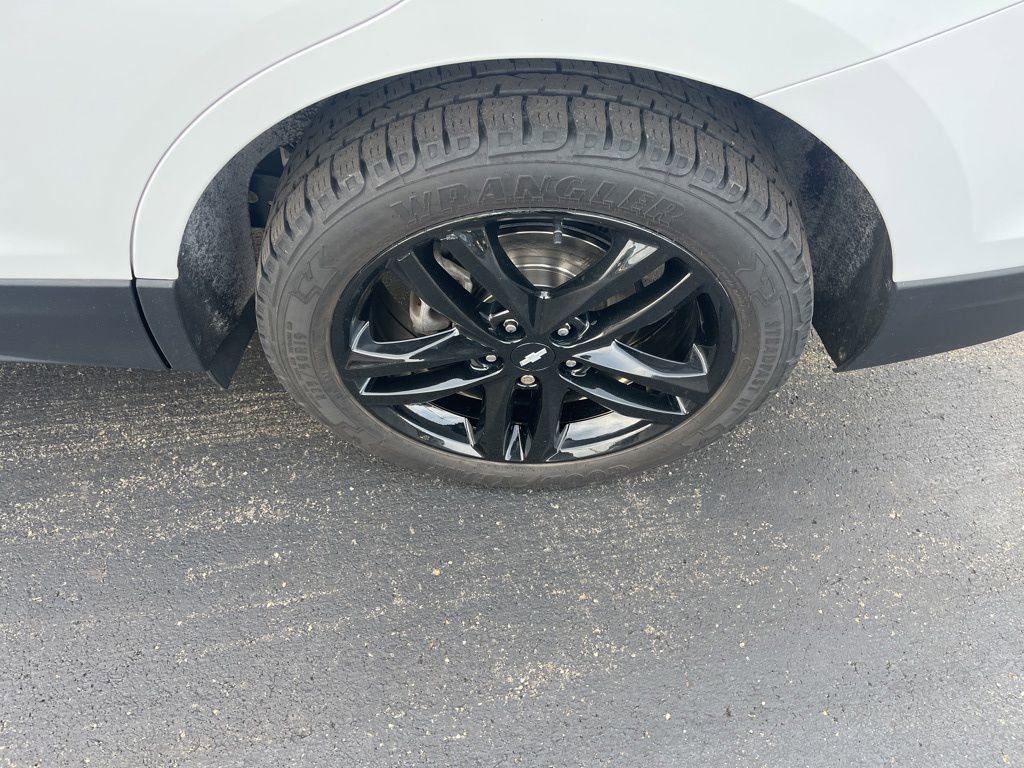 Certified 2020 Chevrolet Equinox LT w/ Sport Edition image 13