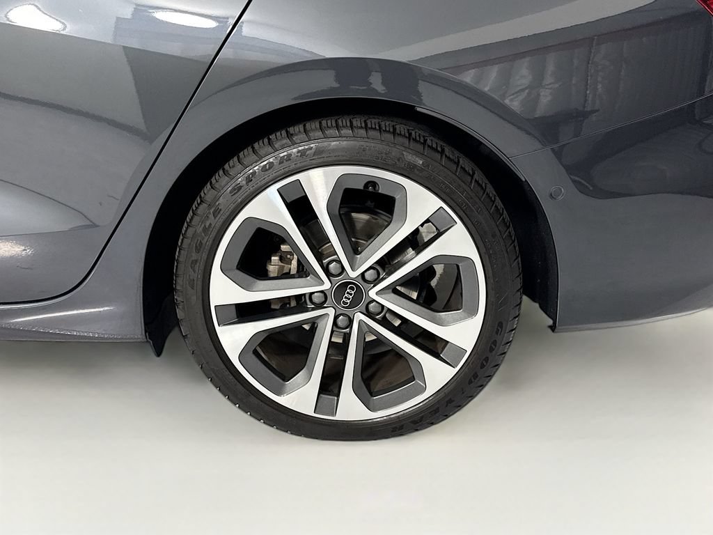 Used 2025 Audi A3 2.0T Premium Plus w/ Premium Plus Package AWD/4WD image 32