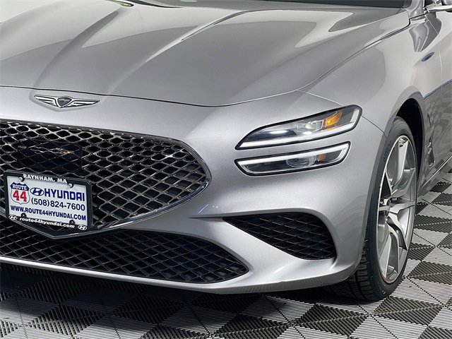 Used 2024 Genesis G70 2.5T image 10