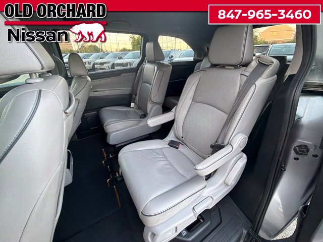 Used 2022 Honda Odyssey Elite image 11