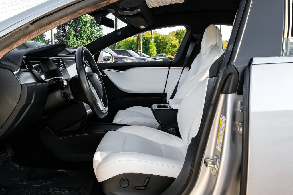 Used 2017 Tesla Model S 100D AWD/4WD image 25