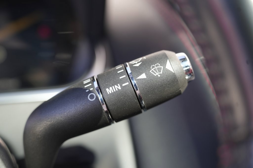 Used 2021 Jaguar F-TYPE First Edition image 39