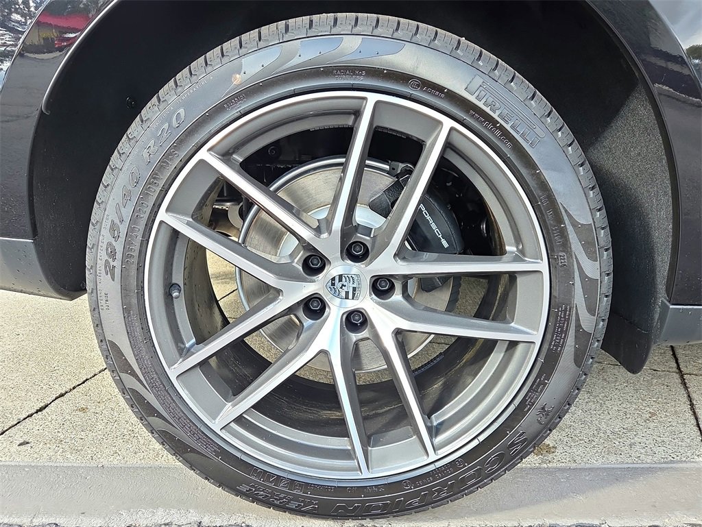 New 2026 Porsche Macan image 24