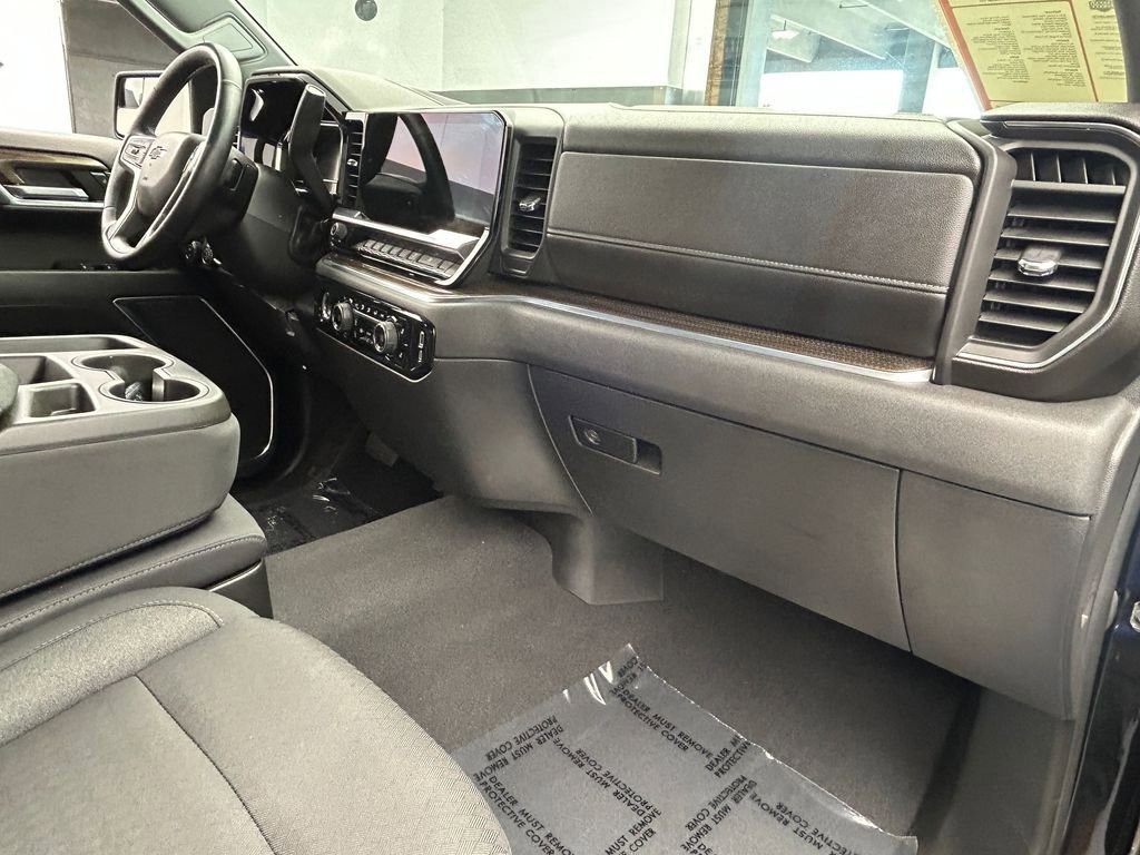 Used 2023 Chevrolet Silverado 1500 RST RWD image 47