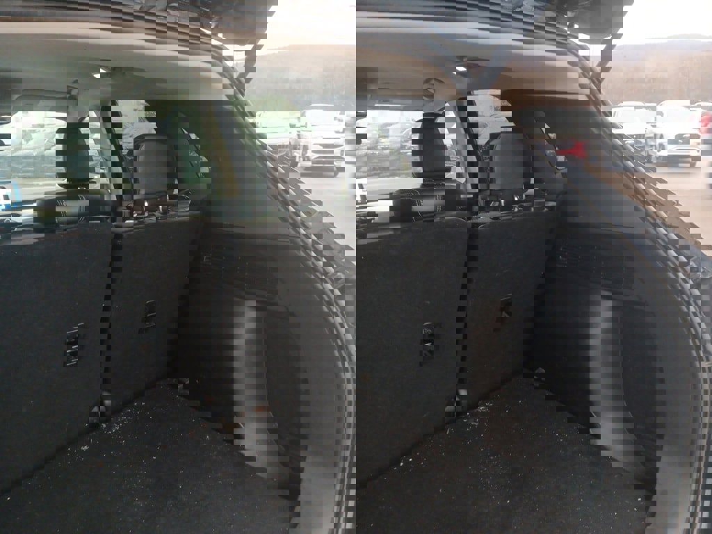 Used 2021 Ford Escape SEL w/ Technology Package image 13