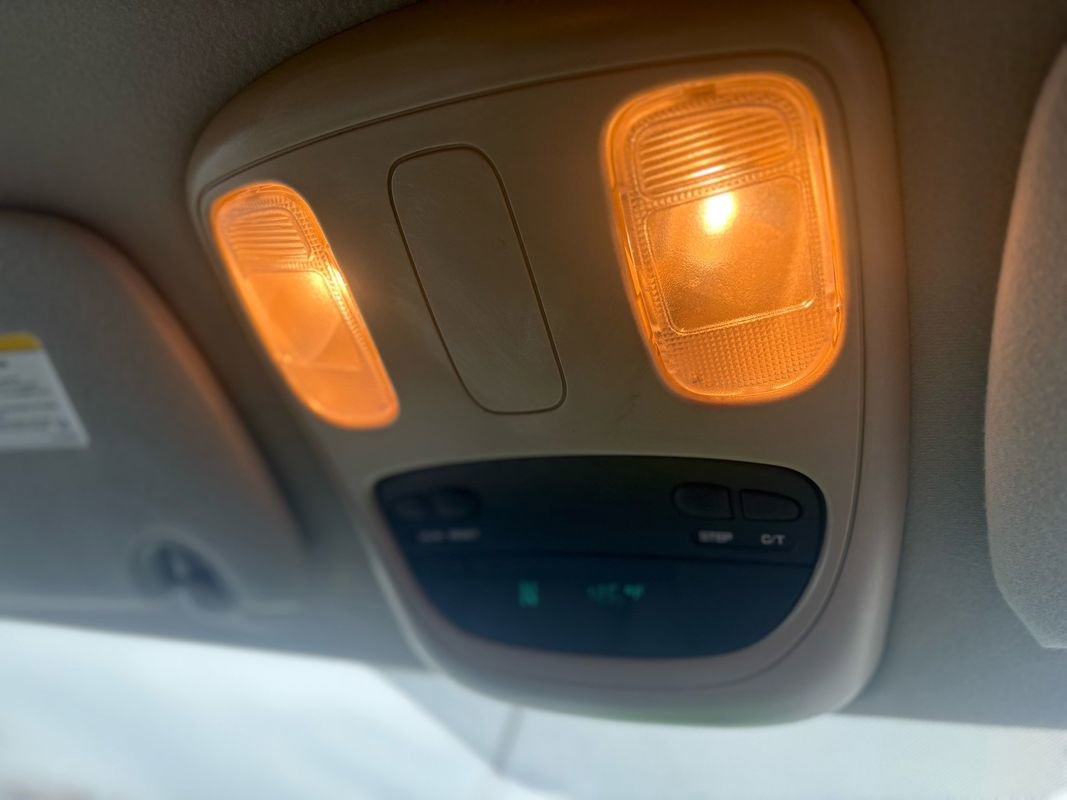 Used 2006 Dodge Ram 1500 Truck SLT image 34