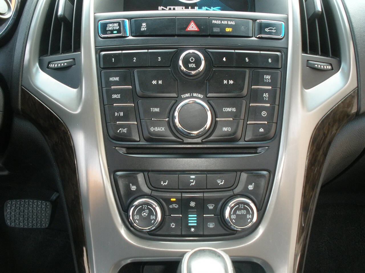 Used 2012 Buick Verano Leather FWD image 37