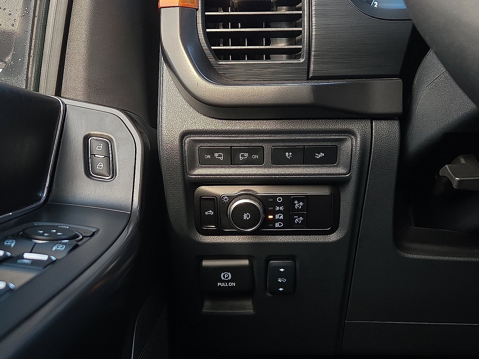 Certified 2024 Ford F150 Tremor w/ Mobile Office Package AWD/4WD image 20