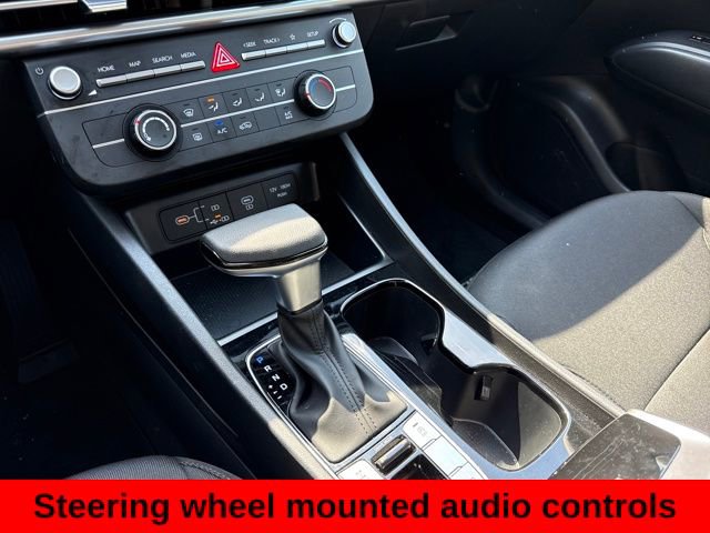 Used 2025 Hyundai Tucson SE image 19