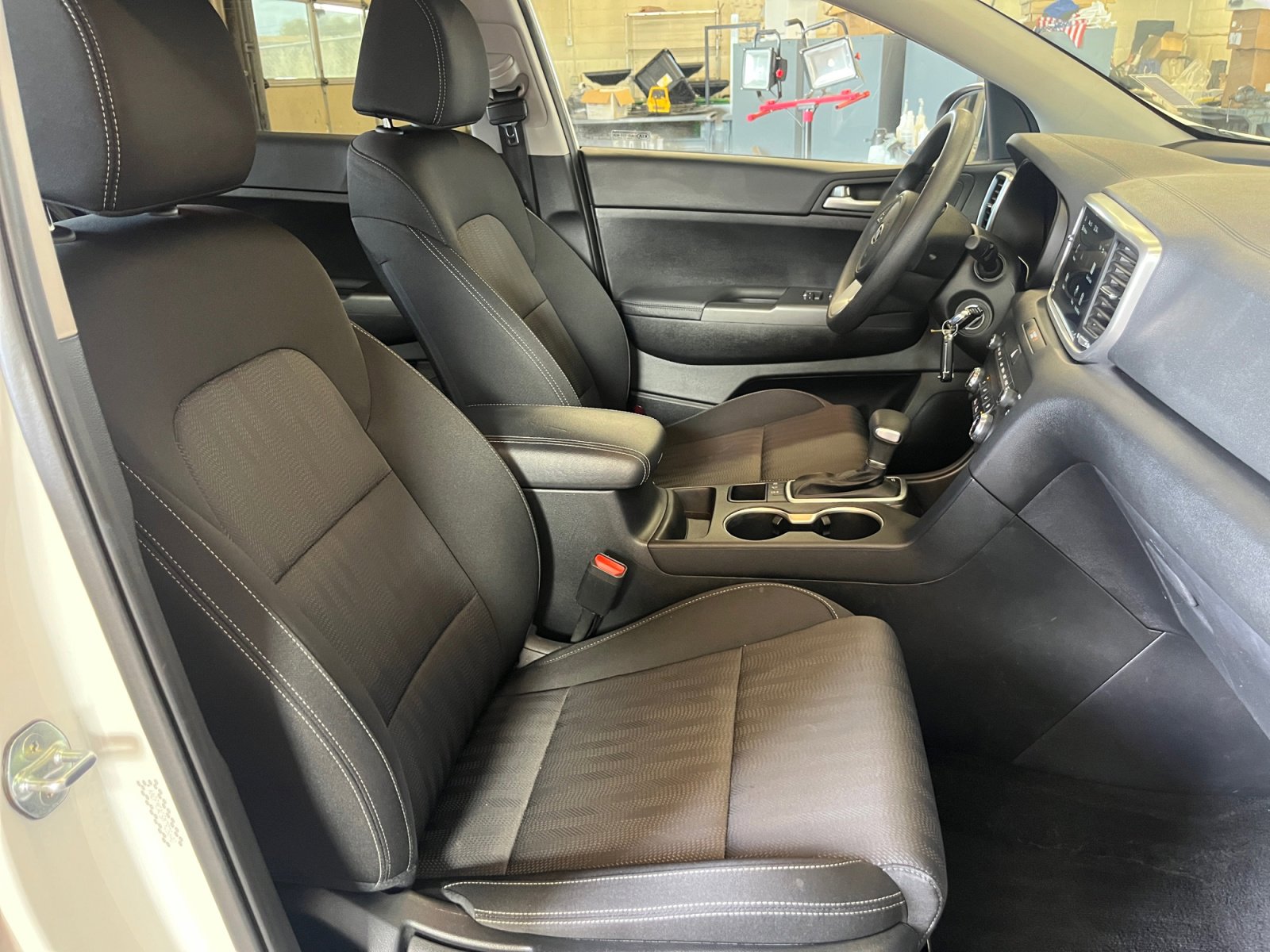 Used 2021 Kia Sportage LX image 16