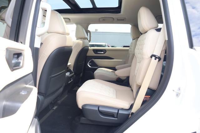 New 2026 Nissan Armada Platinum w/ Accent Package AWD/4WD image 20