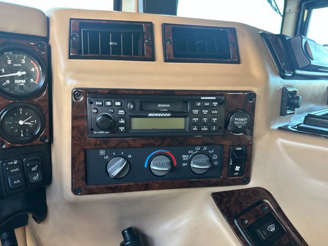 Used 2000 HUMMER H1 4-Door Wagon AWD/4WD image 13