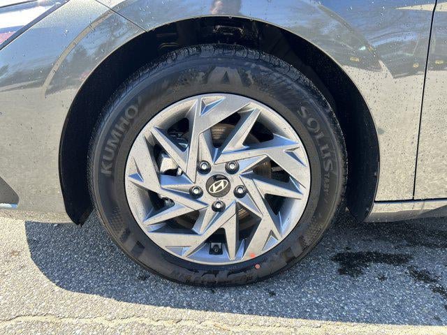 New 2026 Hyundai Elantra Hybrid FWD image 38