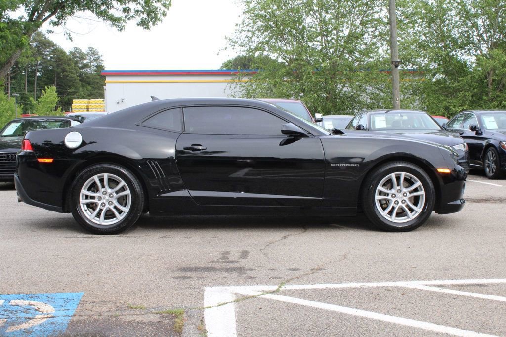 Used 2015 Chevrolet Camaro LS RWD image 5