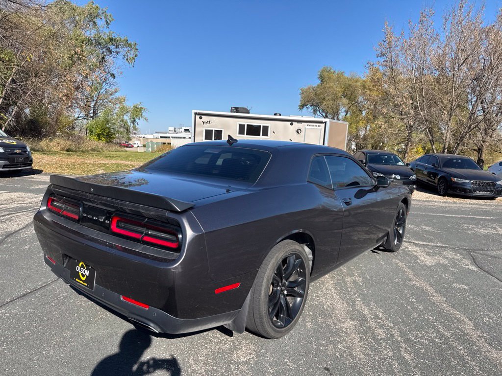 Used 2017 Dodge Challenger SXT Plus RWD image 5