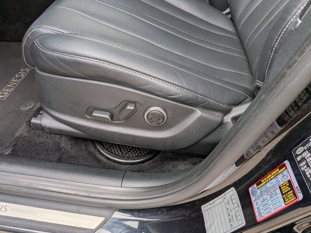 Used 2024 Genesis GV80 2.5T AWD/4WD image 15