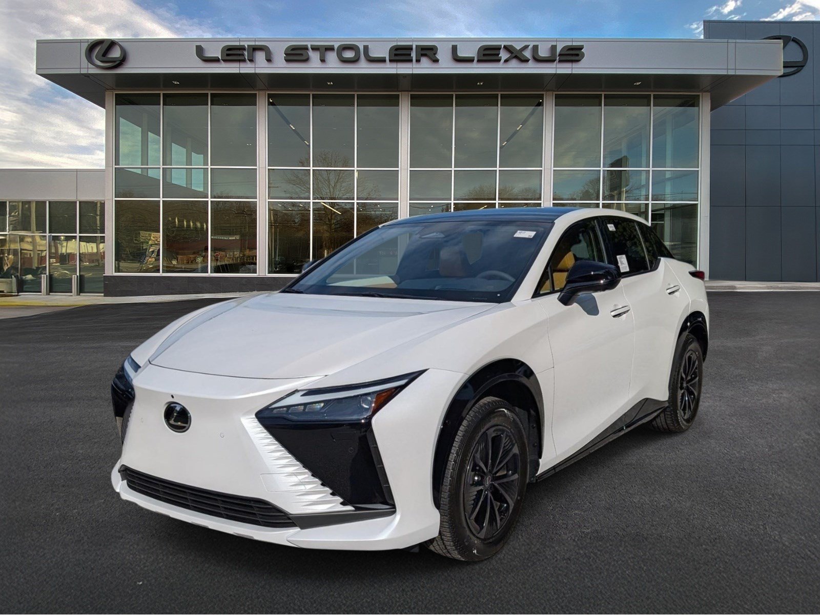New 2026 Lexus RZ 450e AWD w/ Technology Package image 4