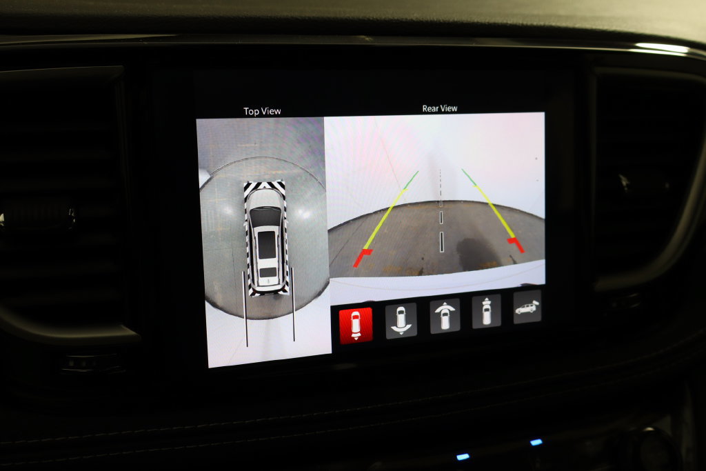 New 2026 Chrysler Pacifica Select FWD image 38
