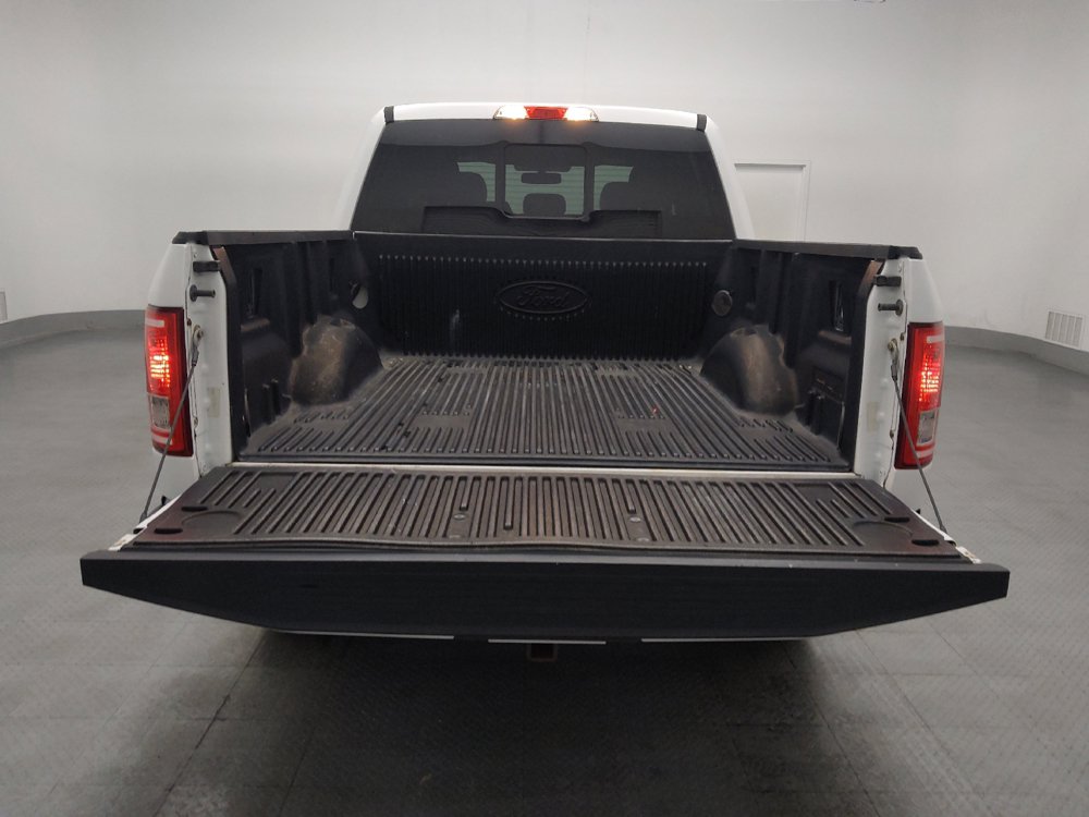 Used 2017 Ford F150 XLT w/ Equipment Group 302A Luxury AWD/4WD image 29