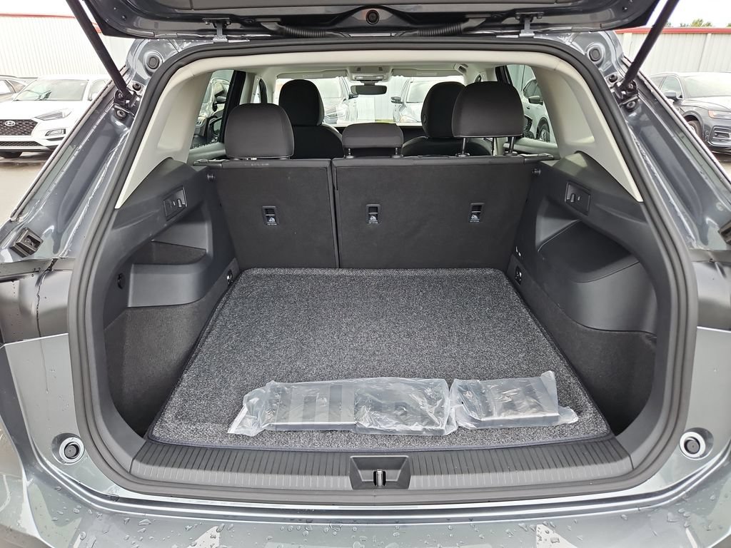 Used 2025 Volkswagen Tiguan S AWD/4WD image 28