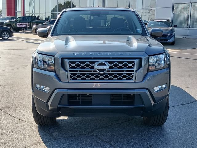 Used 2024 Nissan Frontier SV w/ SV Convenience Package RWD image 8