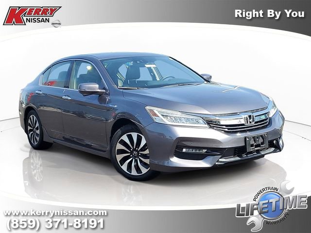 Used 2017 Honda Accord Touring image 1