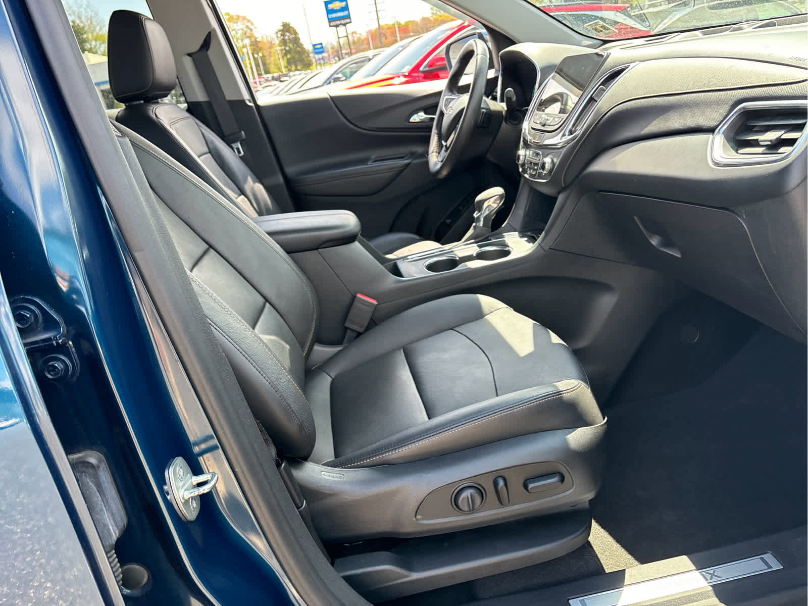 Certified 2021 Chevrolet Equinox Premier FWD image 20