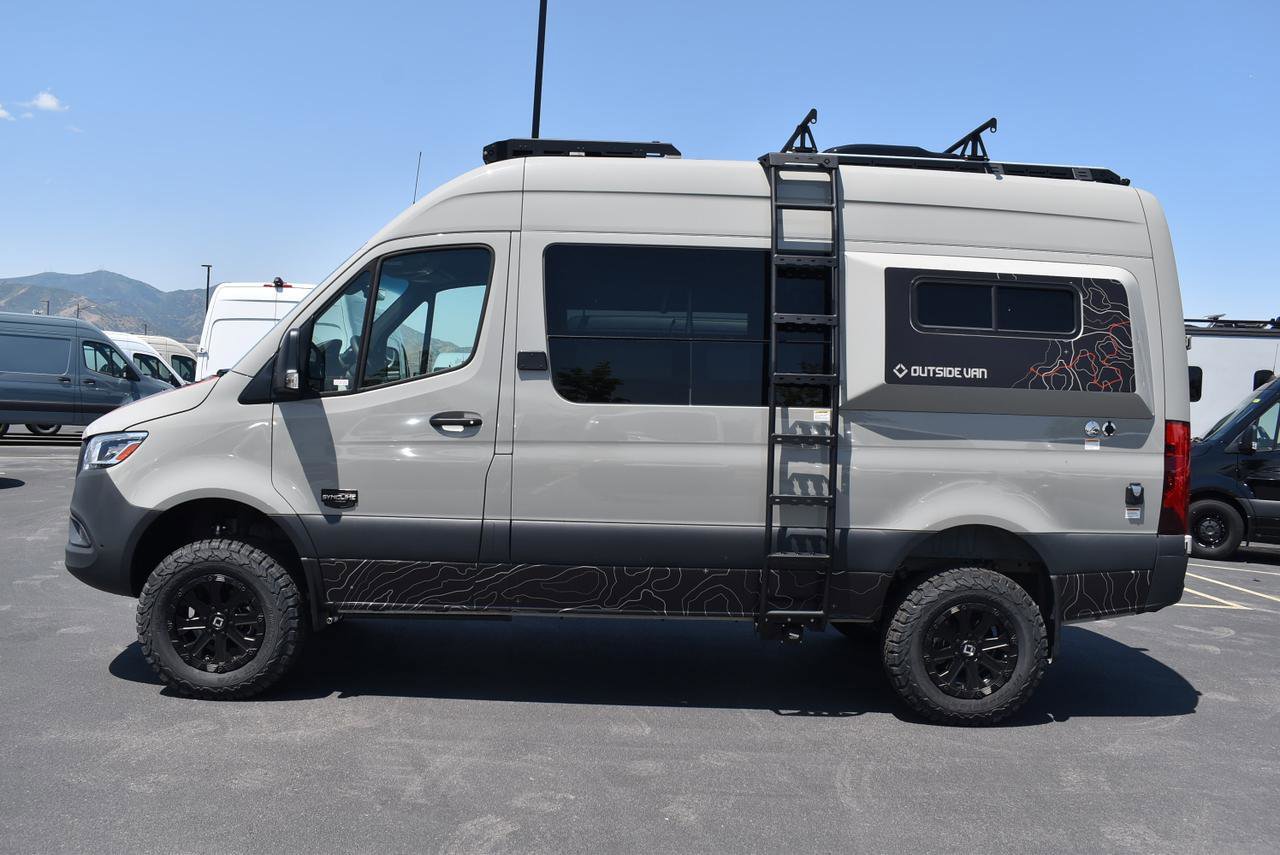 New 2024 Mercedes-Benz Sprinter 2500 image 4
