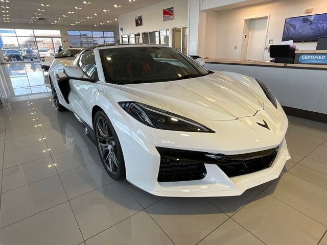 Used 2025 Chevrolet Corvette Z06 w/ Battery Protection Package image 3