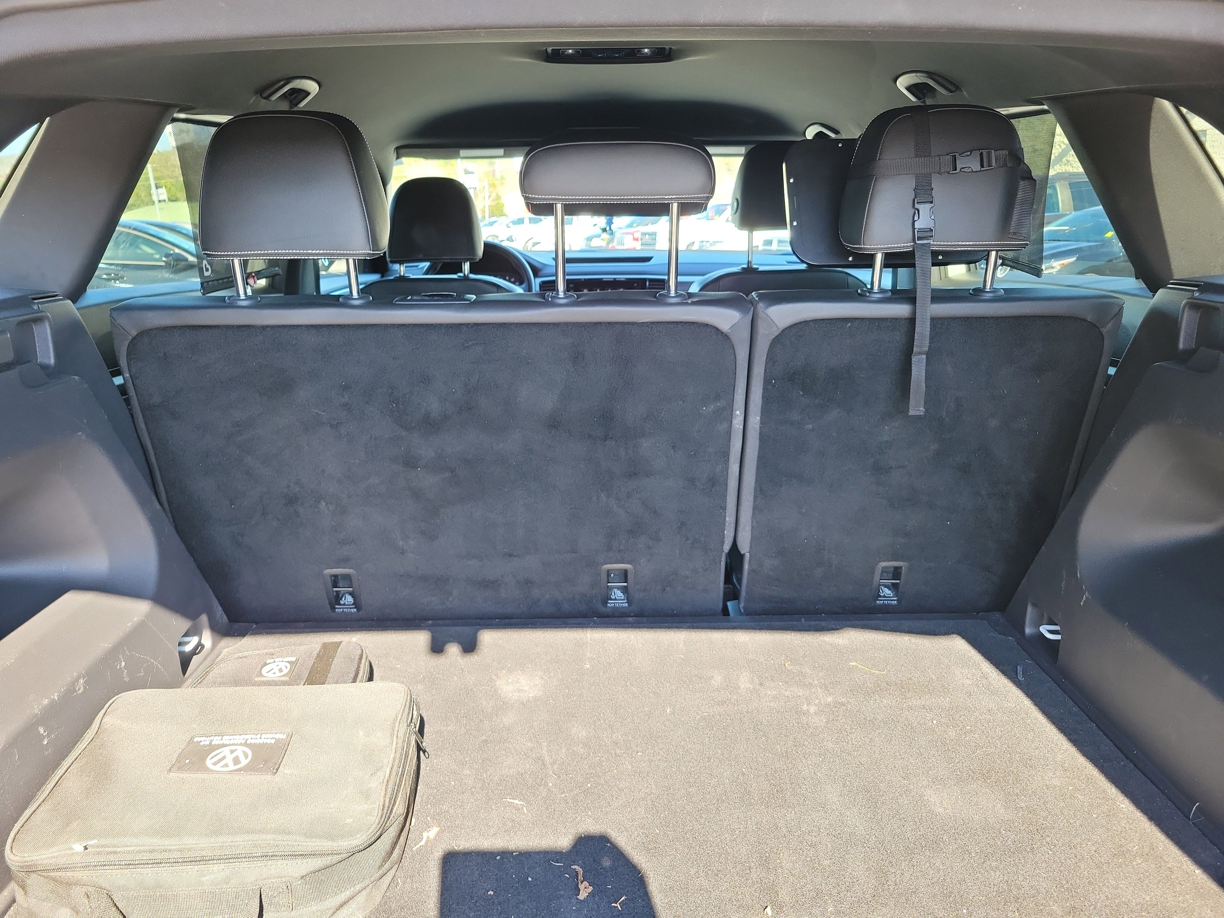 Used 2023 Volkswagen Atlas Cross Sport SE w/ Black Wheel Package image 24