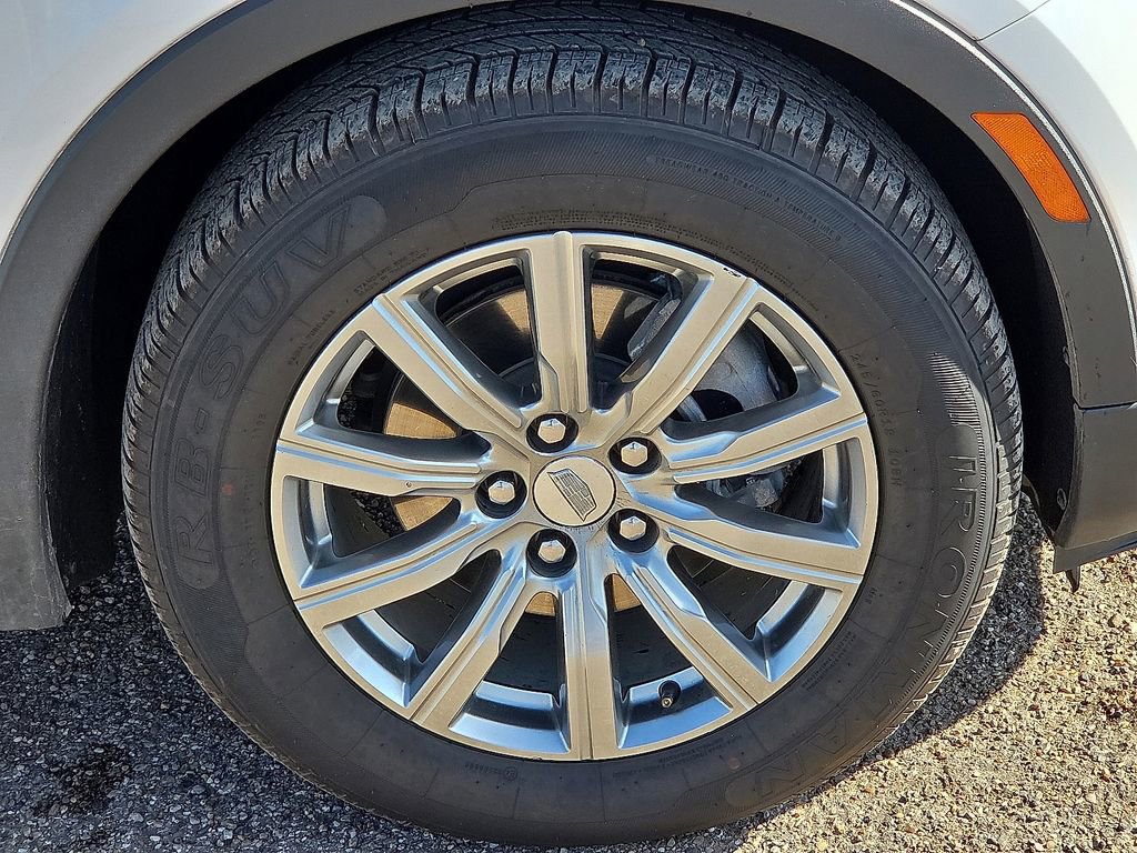 Used 2020 Cadillac XT4 Premium Luxury image 11