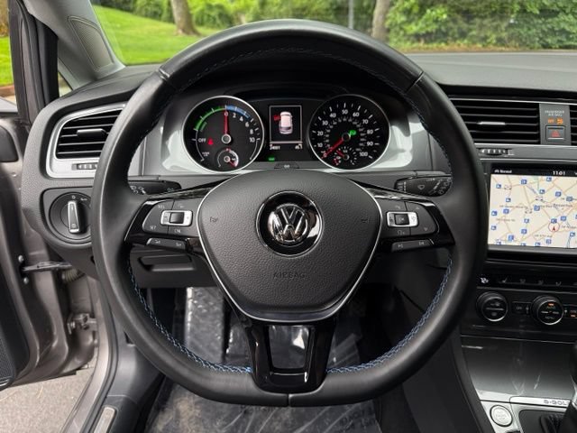 Used 2016 Volkswagen e-Golf SEL Premium FWD image 14
